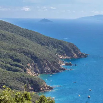 corporate team building maremma tuscany