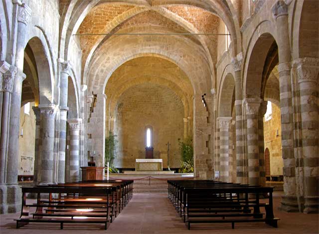sovana-cathedral-duomo