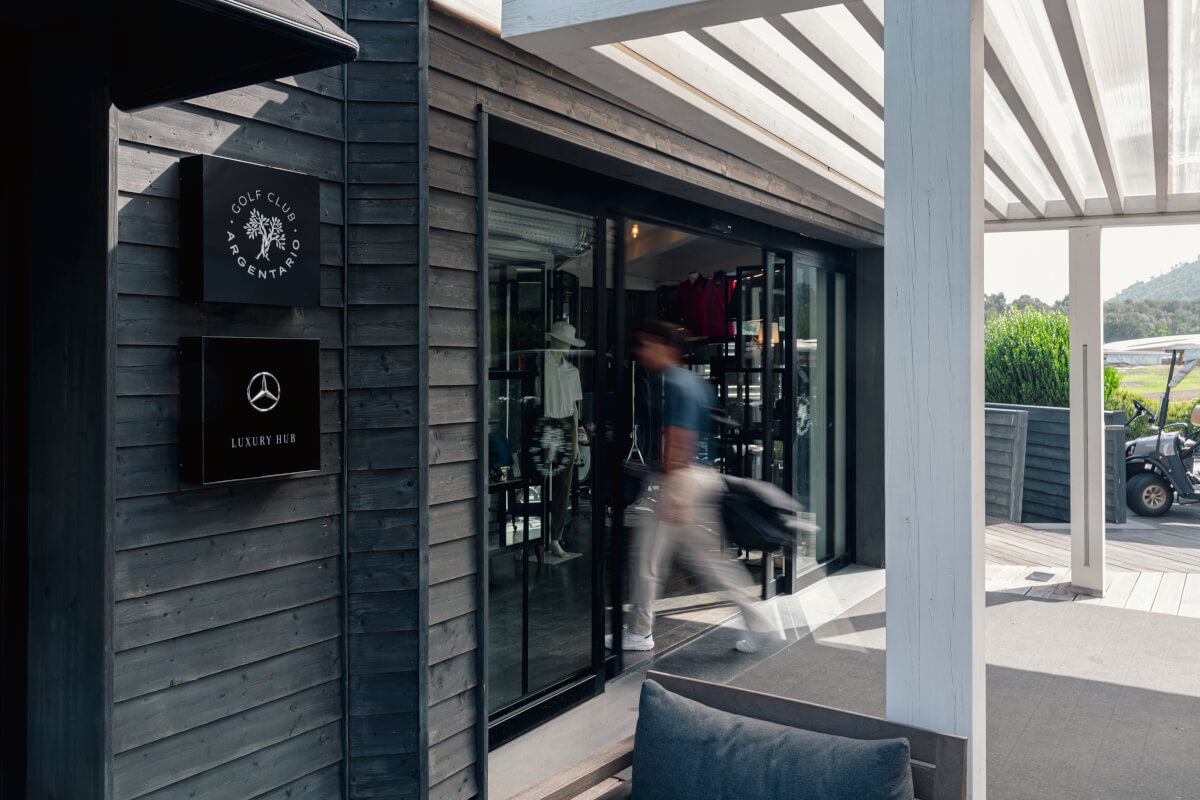 mercedes benz luxury hub porto ercole